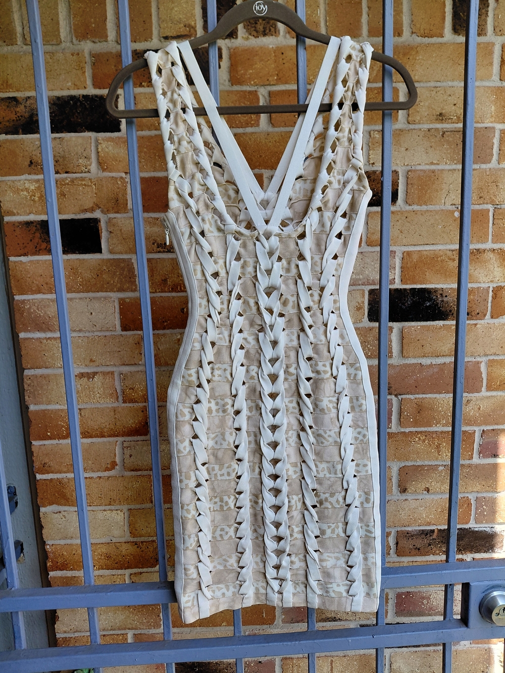 Herve Leger Cream Braided V‑Neck Mini Bodycon Dress - Picture 4 of 7